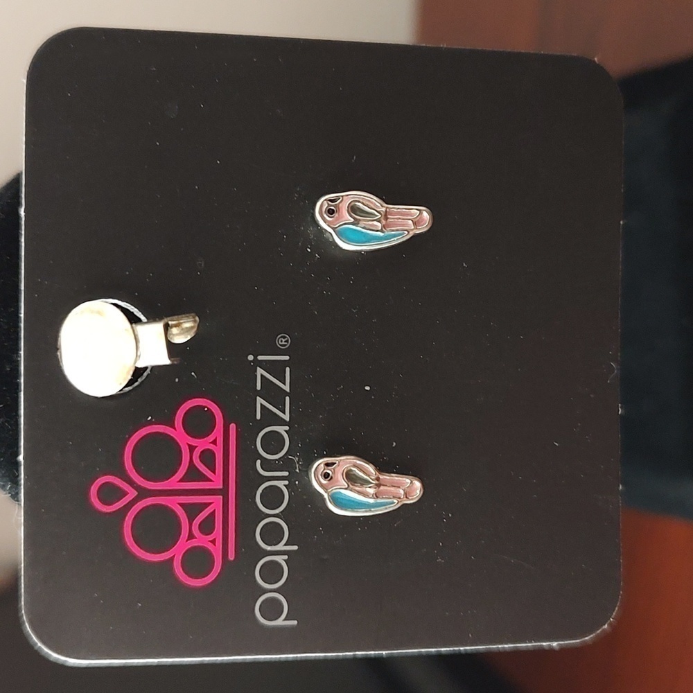 PAPARAZZI Pink and Teal Blue Parrot Post Earrings
